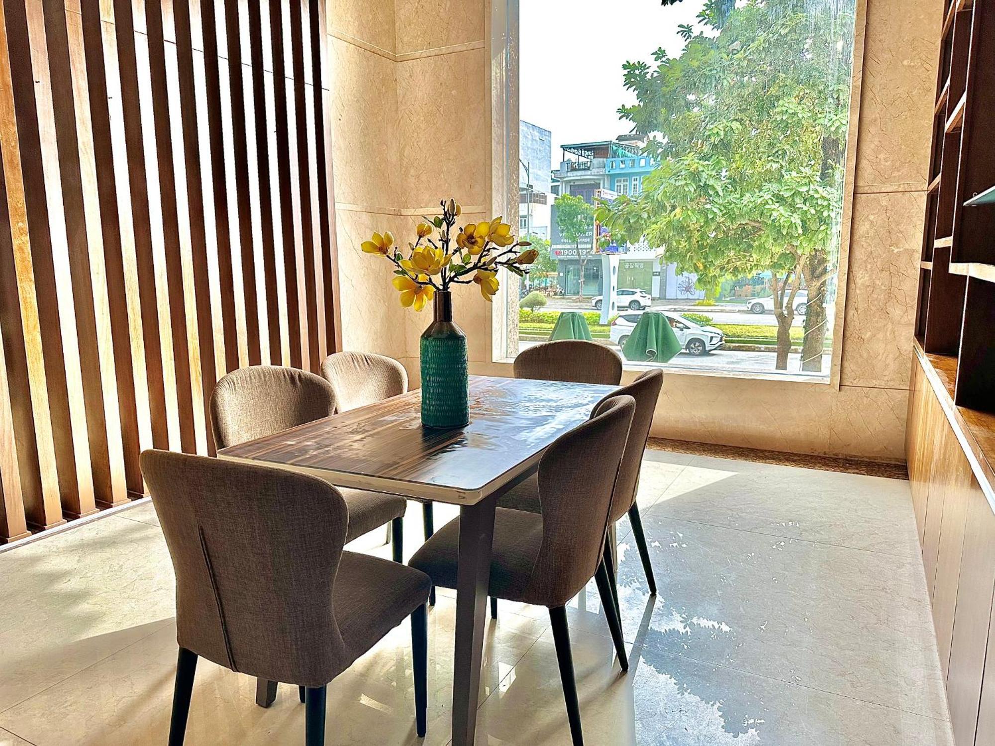 Nature Hotel By K D H Da Nang Buitenkant foto